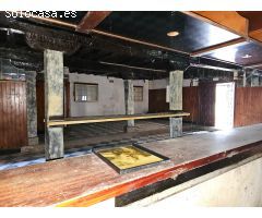 CASA DE PIEDRA CON TERRENO JUNTO A VILLASANA