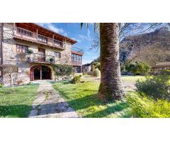 DOS CASAS PAREADAS CON TERRENO