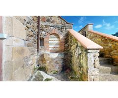 DOS CASAS PAREADAS CON TERRENO