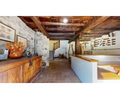 DOS CASAS PAREADAS CON TERRENO