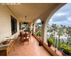 Chalet en Venta en Benissa, Alicante
