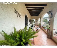 Chalet en Venta en Benissa, Alicante