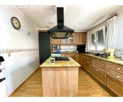 Chalet en Venta en El Olivar, Valencia