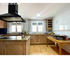 Chalet en Venta en El Olivar, Valencia