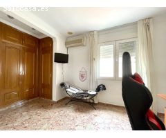 Chalet en Venta en El Olivar, Valencia