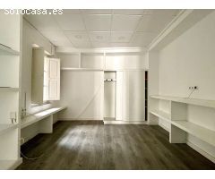 Edificio en Venta en Denia, Alicante