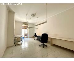Edificio en Venta en Denia, Alicante