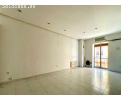 Edificio en Venta en Denia, Alicante