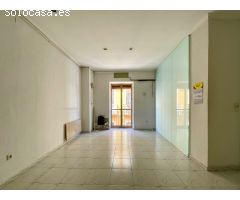 Edificio en Venta en Denia, Alicante