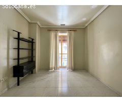 Edificio en Venta en Denia, Alicante