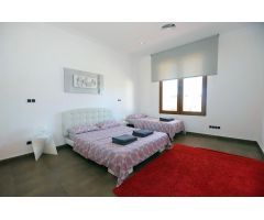 Chalet en Venta en Denia, Alicante
