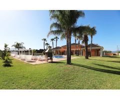Chalet en Venta en Denia, Alicante