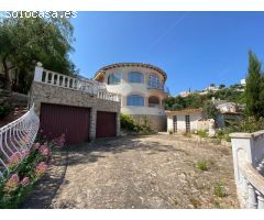 Chalet en Venta en Denia, Alicante