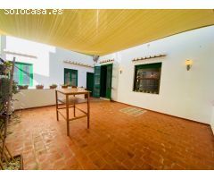 Edificio en Venta en Denia, Alicante