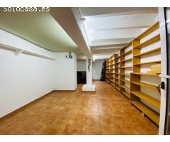 Edificio en Venta en Denia, Alicante