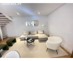 VIVIENDA DE LUJO EN PALACETE EMBLEMATICO CON  TERRAZA Y 2 PLAZAS DE GARAJE MAS TRASTERO
