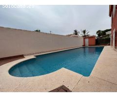 Chalet a la venta en Cabo Roig