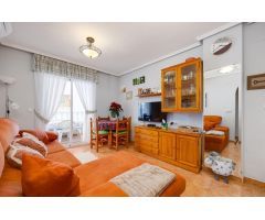 Venta de Apartamento,2 dormitorios, piscina comunitaria Nueva Torrevieja, Torrevieja