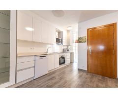 APARTAMENTO DOS DORMITORIOS ZONA LA VELETA .