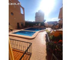 APARTAMENTO CON VISTAS DESPEJADAS Y PISCINA COMUNITARIA
