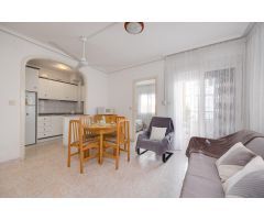 SE VENDE BONITO APARTAMENTO CON PISCINA COMUNITARIA. LA PLAYA DEL CURA!!!!!!
