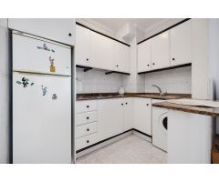 SE VENDE BONITO APARTAMENTO CON PISCINA COMUNITARIA. LA PLAYA DEL CURA!!!!!!