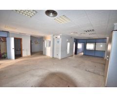 Local Antigua NOTARIA centro TORREVIEJA POSIBILIDAD CONVERTIR EN APARTAMENTOS O GRAN PISO