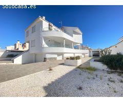 Chalet lujoso en zona Aldea del mar Torrevieja.