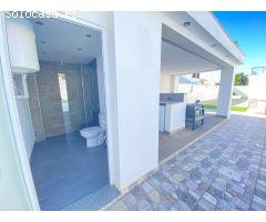 Chalet lujoso en zona Aldea del mar Torrevieja.