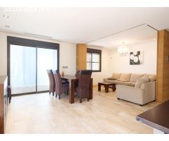 Piso con 2 dorm. y jardin privado de 200 m2 en urbanización cerrada en Guardamar del Segura