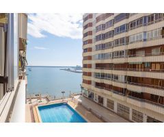 Oportunidad con vistas al mar de 3 dormitorios 2 baños y piscina