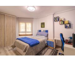 Apartamento exterior de 3 dormitorios reformado completamente. Terraza y Trastero