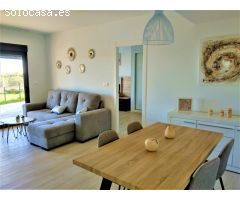 Apartamento con vistas al mar en una urbanización moderna a 50m de la playa de La Mata.