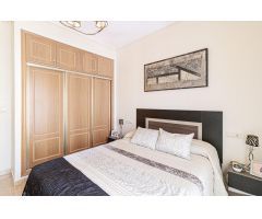 Almoradí, Piso 146m2 3 habitaciones + 2 baños, y plaza de garaje