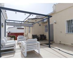Encantador chalet independiente en Urbanización San Luis, Torrevieja