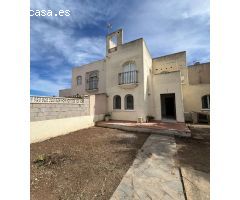 OPORTUNIDAD!! GRAN DÚPLEX DE 3 DORMITORIOS PARA REFORMAR EN AZAHAR DEL MAR!!!