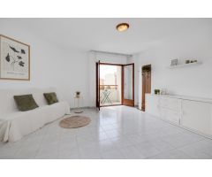 AMPLIO APARTAMENTO DE 3 DORMITORIOS Y PISCINA COMUNITARIA A TAN SOLO 500M DE LA PLAYA