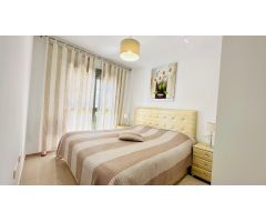 PROPIEDAD NUEVA CON PISCINA, GARAJE Y JARDIN