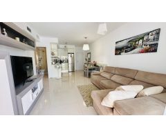 PROPIEDAD NUEVA CON PISCINA, GARAJE Y JARDIN