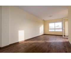 Apartamento con piscina en Alquiler en Dolores