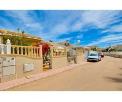 Apartamento en Venta en Torrevieja, Alicante