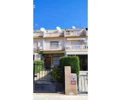Adosado a la venta en Orihuela Costa