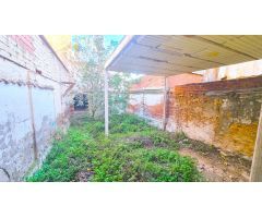 Chalet independiente en venta en calle Enmedio, 10. Monzalbarba (Zaragoza)