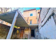 Chalet independiente en venta en calle Enmedio, 10. Monzalbarba (Zaragoza)