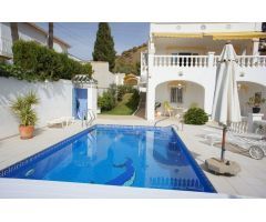 Villa de Lujo en Venta en Nerja, Málaga
