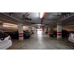 Garaje/Parking en Venta en Torrox Costa, Málaga
