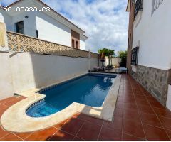 Chalet en Venta en Torrox Costa, Málaga