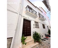 Casa de Pueblo en Venta en Árchez, Málaga