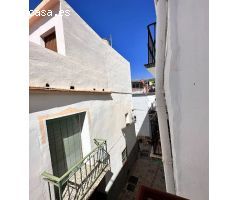 Casa de Pueblo en Venta en Árchez, Málaga