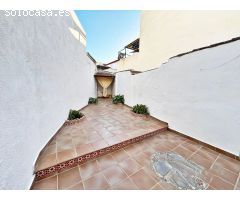Casa de Pueblo en Venta en Sierra de Yeguas, Málaga